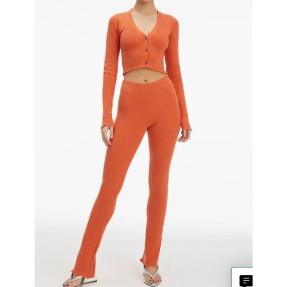 Good American Lettuce Edge Baby Flare Pants in Cinnamon, size 3/4, NWT! - Picture 2 of 11